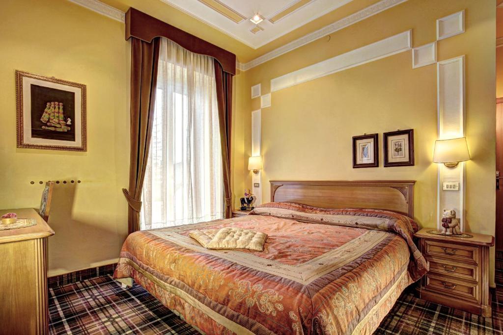 Hotel Regina ซานมาร์ตีโนดีกัสตรอสซา ห้อง รูปภาพ