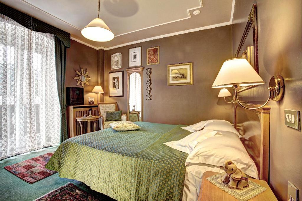 Hotel Regina ซานมาร์ตีโนดีกัสตรอสซา ห้อง รูปภาพ